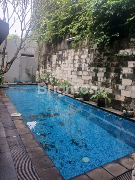 image RUMAH 2 LANTAI SEMI FURNISHED DEKAT MRT CILANDAK - BEBAS BANJIR (2)