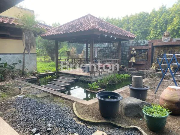image RUMAH MEWAH DI HOOK HARGA MURAH DI KEMANG REGENCY BEKASI (8)
