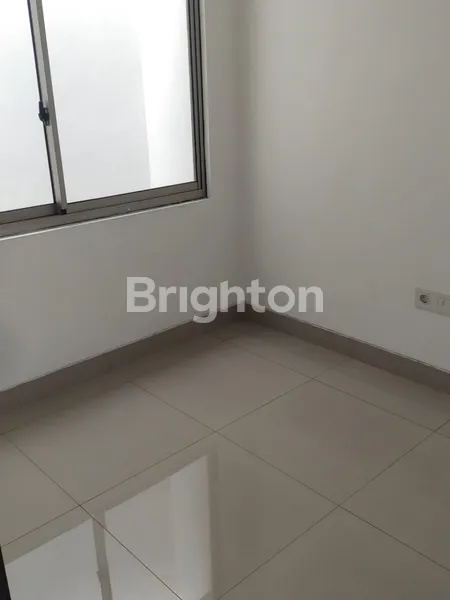 image RUMAH LILAC CLUSTER MIAMI PIK2 (6)