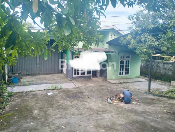 image DIJUAL GUDANG +KANTOR MASIH  ADA LAHAN KOSONG LUAS NYA LEBIH KURANG 700 METER PERSEGI.DAERAH KARIANGAU (7)