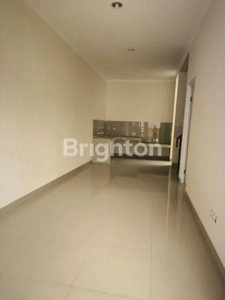 image RUMAH MINIMALIS 2 LANTAI DI GADING SERPONG, 3KT, SHM (3)