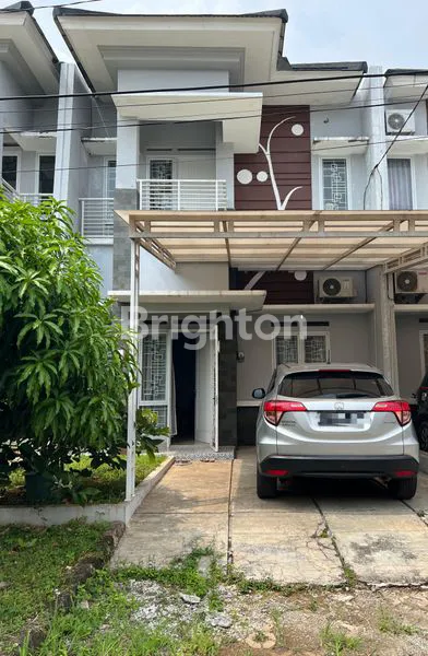 image RUMAH 2 LANTAI DALAM CLUSTER DI PAMULANG (1)