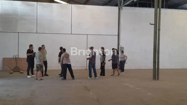 image GUDANG SIAP PAKAI DI CIKUPA (2)