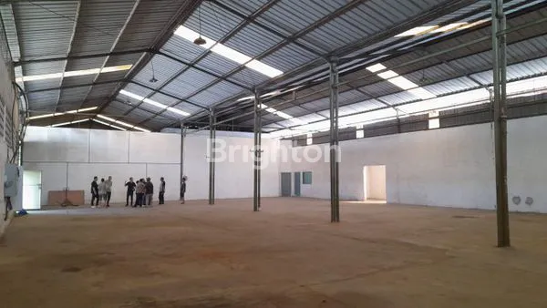 image GUDANG SIAP PAKAI DI CIKUPA (1)