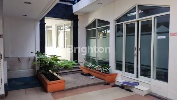 image BANGUNAN RUMAH KANTOR  SIAP PAKAI DI ABDULLAH SYAFEI TEBET JAKARTA SELATAN (3)