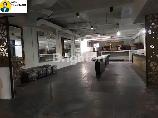 image 343. MURAH DIJUAL GEDUNG 3 LANTAI STRATEGIS DI KEMANG RAYA JAKARTA SELATAN – COCOK UNTUK F&B, KANTOR & HOSPITALITY (3)