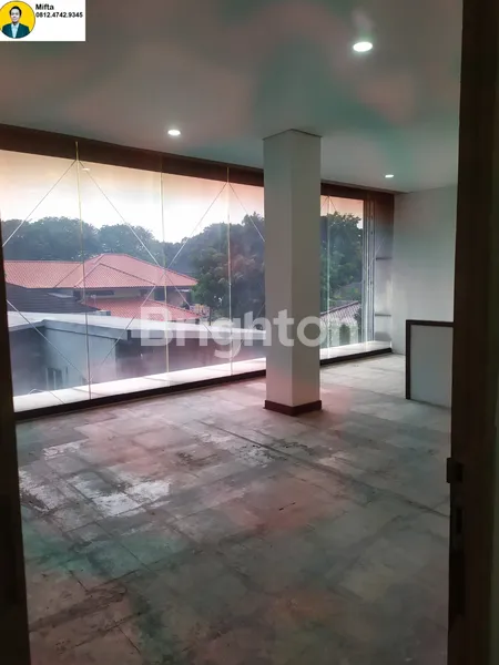 image 343. MURAH DIJUAL GEDUNG 3 LANTAI STRATEGIS DI KEMANG RAYA JAKARTA SELATAN – COCOK UNTUK F&B, KANTOR & HOSPITALITY (7)