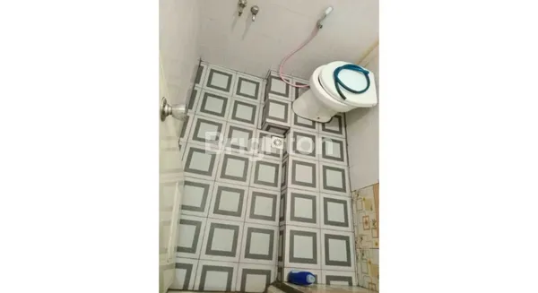 image DIJUAL RUMAH 2 LANTAI 4 KAMAR TIDUR DI METLAND MENTENG BEBAS BANJIR (6)