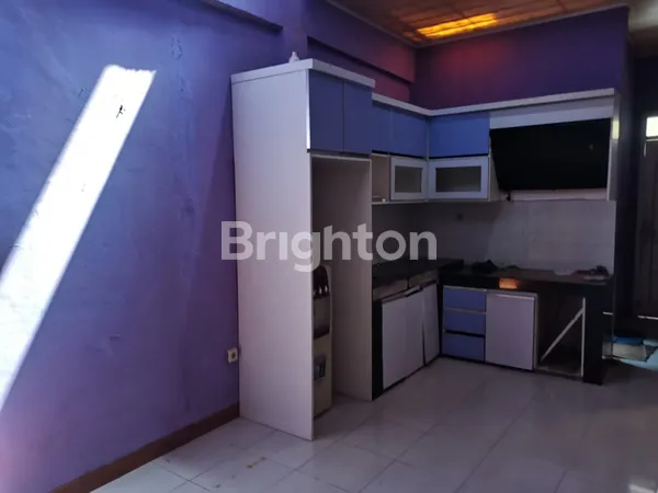 image RUMAH 2 LANTAI DI PERUMNAS DEPOK 2 TENGAH (4)