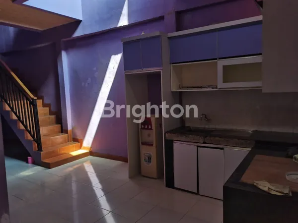 image RUMAH 2 LANTAI DI PERUMNAS DEPOK 2 TENGAH (6)