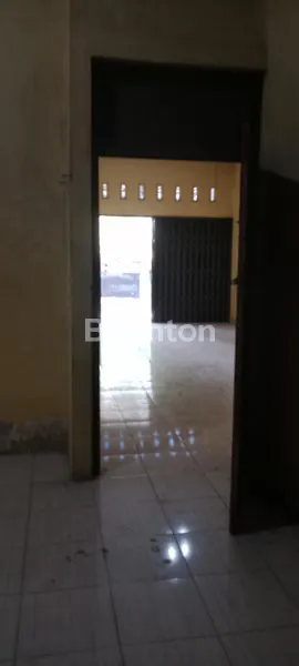 image RUMAH DISEWAKAN DITENGAH KOTA (2)