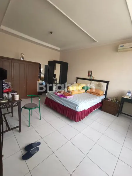 image RUMAH 3 LANTAI LUAS & STRATEGIS SAYAP PAJAJARAN BANDUNG – SHM (4)