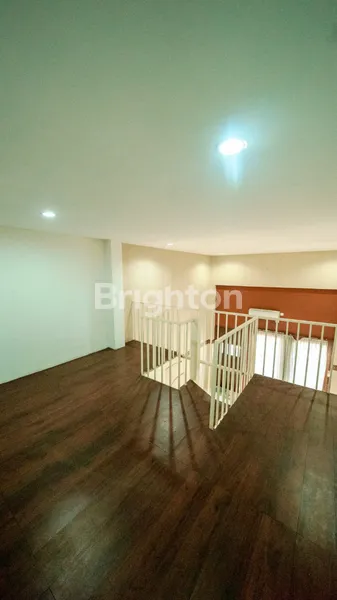 image RUMAH MODERN BARU SIAP HUNI DEKAT LABSCHOOL VILLA CINERE MAS  (4)