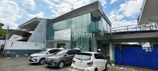 EX SHOWROOM STRATEGIS JALAN UTAMA HR MUHAMMAD COCOK UTK KANTOR, BANK, SHOWROOM, KLINIK KECANTIKAN, BENGKEL, RESTORAN DLL