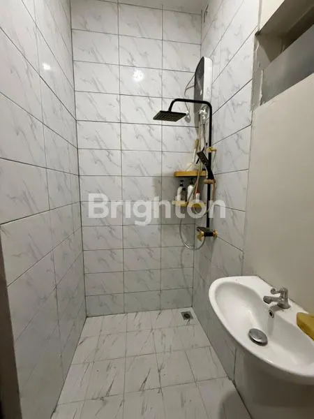 image RUMAH MINIMALIS MODERN 2 LANTAI FULL FURNISHED DI KEBAGUSAN (7)