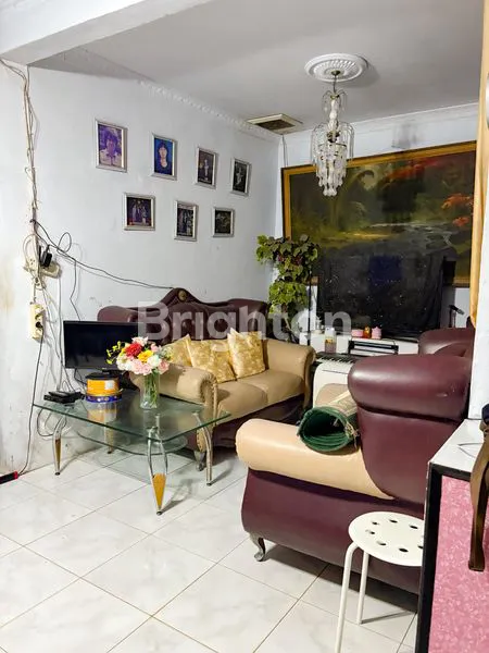 image HUNIAN STRATEGIS DI MENTENG DALAM TEBET (7)