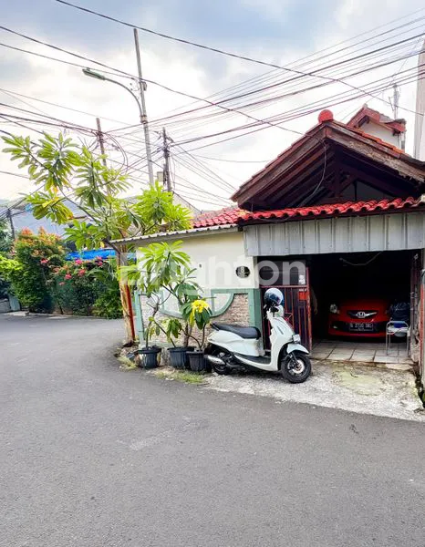 image HUNIAN STRATEGIS DI MENTENG DALAM TEBET (4)