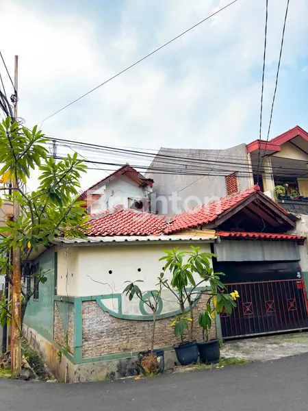 image HUNIAN STRATEGIS DI MENTENG DALAM TEBET (2)