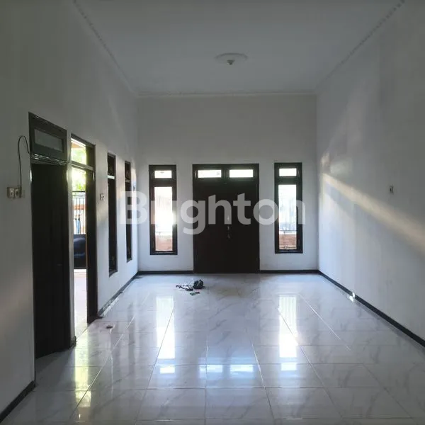 image RUMAH 2 LANTAI SIAP HUNI PERUM BLURU PERMAI (2)