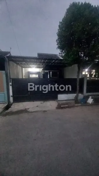 RUMAH MINIMALIS KOMPLEK BUMI ADIPURA BANDUNG