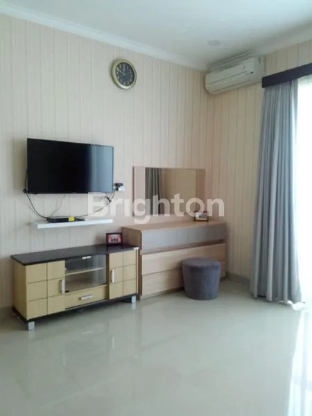 image RUMAH BESAR DI PERUMAHAN PURI GADING (3)