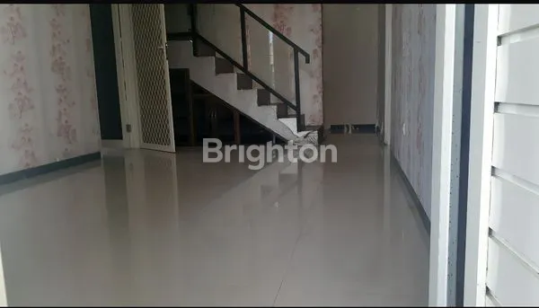 image RUMAH PERUM GUNUNG ANYAR SURABAYA (2)