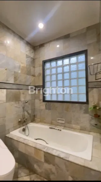 image RUMAH SIAP HUNI DI BINTARO SEKTOR 3 (6)