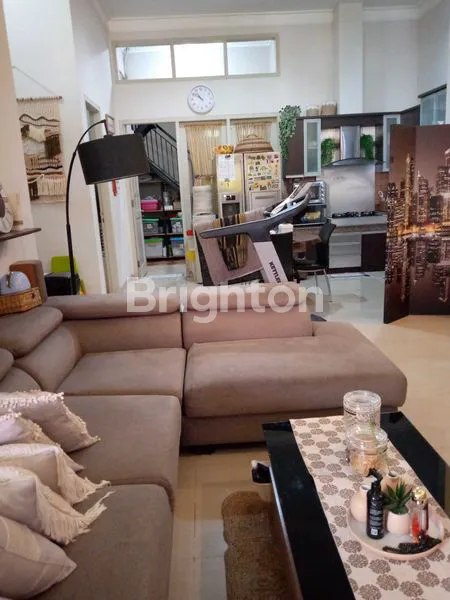 image RUMAH TERAWAT SIAP HUNI ELEGAN CENTRAL PARK DEKAT RAYA MERR UPN UINSA POLTEK PELAYARAN TOLL JUANDA DAN PETRA ACITYA DAN UINSA TOLL JUANDA (8)