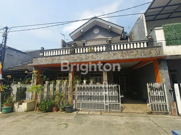 image RUMAH 2 LANTAI TAMAN DUTA DEKAT TOL JUANDA DEPOK (1)