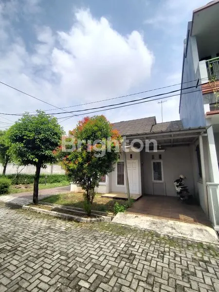 image RUMAH HOOK MEWAH 3KT DI VILLA PELANGI, DEKAT TOL BEKASI TIMUR (5)