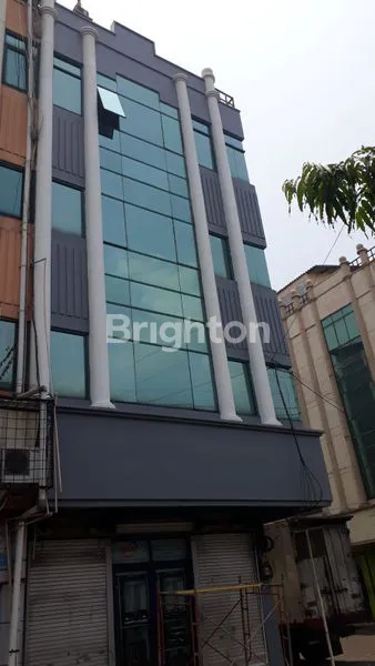 image RUKO PENGAMPON SQUARE LOKASI STRATEGIS HOOK MENGHADAP JALAN RAYA (2)