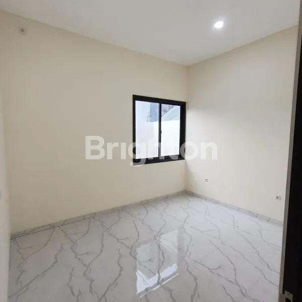 image RUMAH BARU 2 LANTAI MULYOSARI UTARA (2)