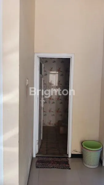 image RUMAH TENGAH KAMPUNG GAWANAN (4)