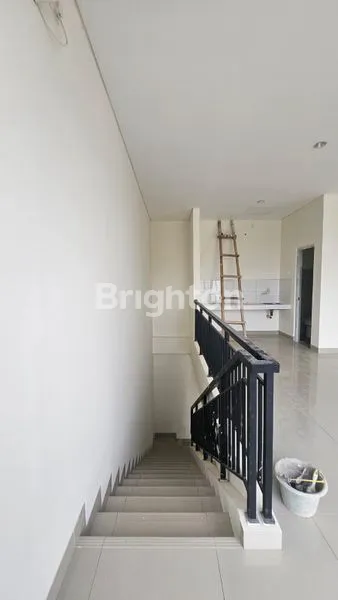 image RUKO SORRENTO GRANDE WEST, GANDENG SUDAH DIJEBOLKAN, SANGAT STRATEGIS, 3 LANTAI (6)