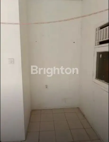 image RUMAH 1 ½ LANTAI, HARGA DIBAWAH PASARAN, LEGENDA WISATA CIBUBUR, CILEUNGSI, BOGOR (7)