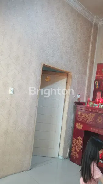 image RUMAH ROYAL MANSION (2)