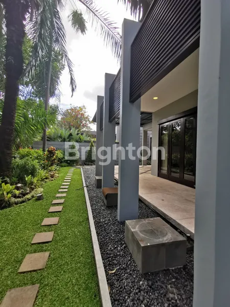 image LANGKA.... RUMAH MEWAH SIAP HUNI SANGAT TERAWAT SELANGKAH KE ROCA SPORT CENTRE DAN APARTMENT ROSEBAY GRAHA FAMILI (2)