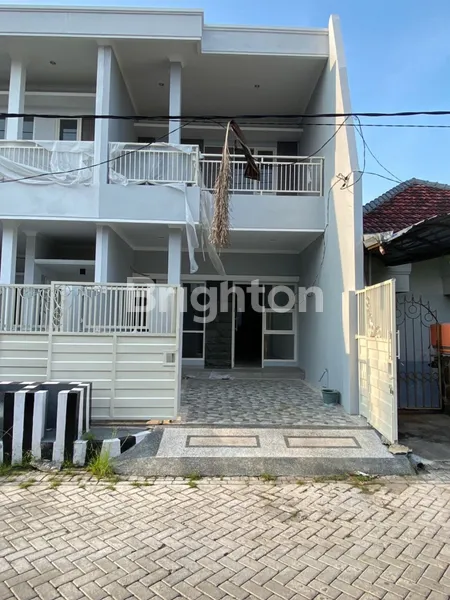 image RUMAH SUTOREJO TENGAH MINIMALIS, BARU GRESS, DEKAT RAYA MULYOSARI, DEKAT RAYA KENJERAN DAN KAMPUS ITS, PERUMAHAN PADAT PENDUDUK (1)