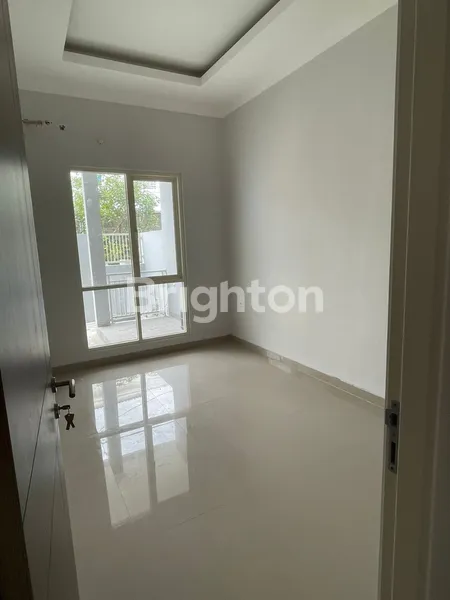 image RUMAH SUTOREJO TENGAH MINIMALIS, BARU GRESS, DEKAT RAYA MULYOSARI, DEKAT RAYA KENJERAN DAN KAMPUS ITS, PERUMAHAN PADAT PENDUDUK (6)