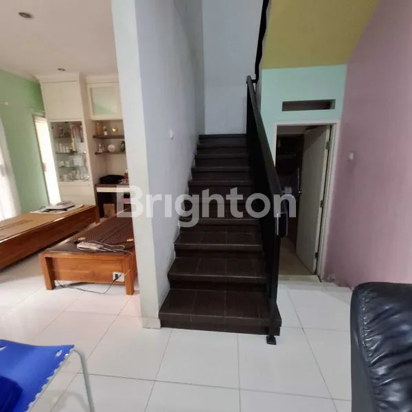 image RUMAH CIAMIK DAN SIAP HUNI DIRAFLES CIBUBUR (4)