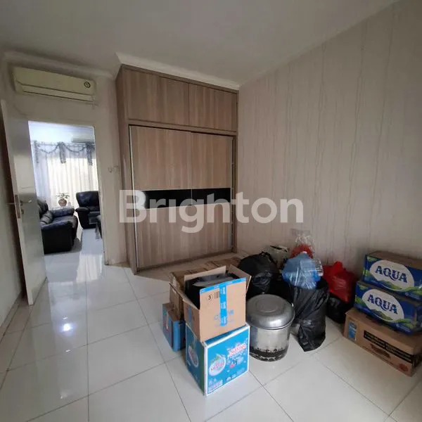 image RUMAH CIAMIK DAN SIAP HUNI DIRAFLES CIBUBUR (5)