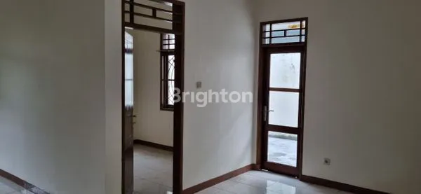 image RUMAH ASRI & LUAS DI TAMAN YASMIN V (5)