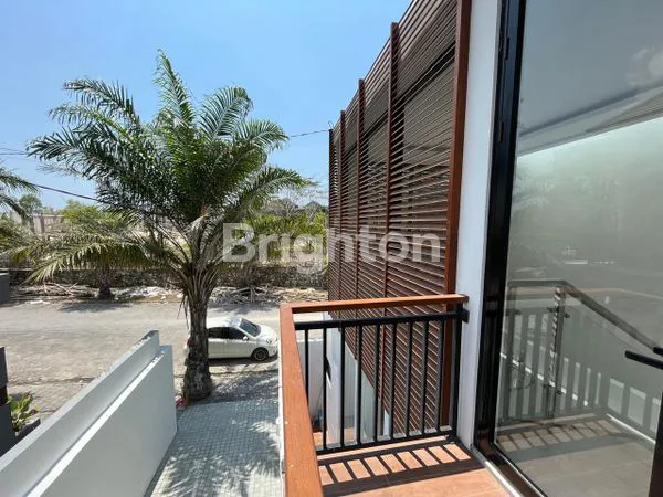 image VILLA CANTIK MODERN DI DEKAT NUSA DUA BALI KAWASAN HOTEL BINTANG LIMA  (4)