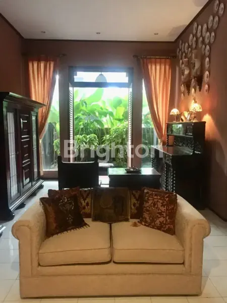 image DIJUAL RUMAH NIRWANA EXECUTIVE PERUMAHAN SURABAYA TIMUR DEKAT MERR, SECOND TERAWAT (3)