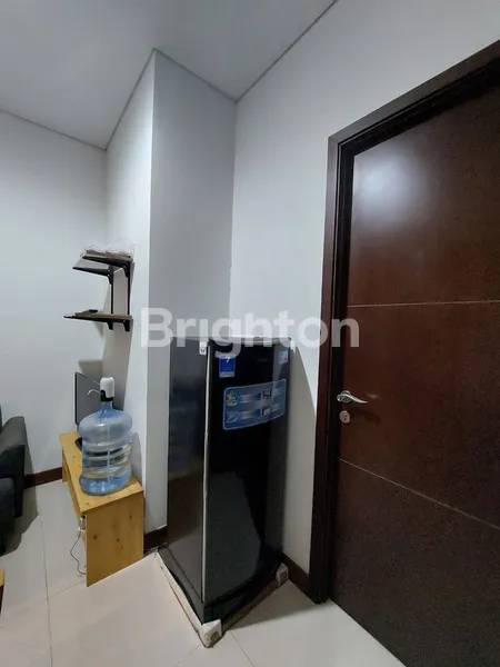 image 2 BEDROOM APARTEMEN SPRINGWOOD RESIDENCE SEMI FURNISH (3)