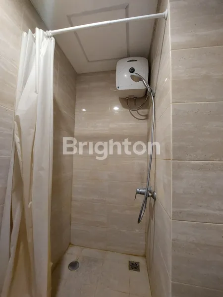 image 2 BEDROOM APARTEMEN SPRINGWOOD RESIDENCE SEMI FURNISH (6)