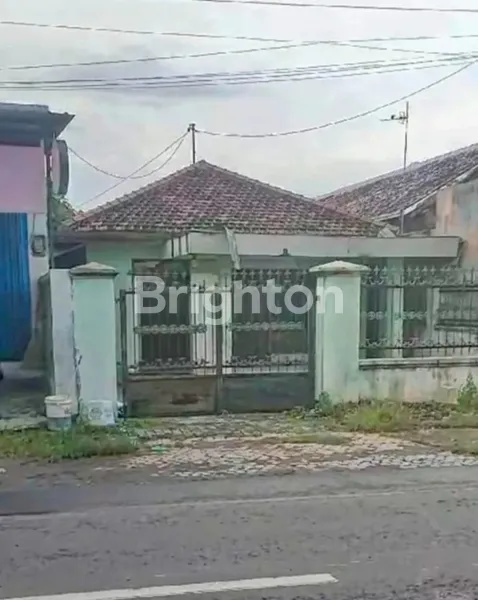 image DIJUAL TANAH + BONUS BANGUNAN DI JALAN ANGGREK – PUSAT EKONOMI CARUBAN, MEJAYAN! (1)