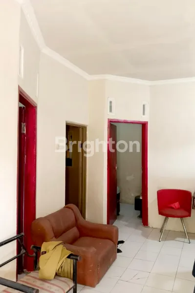 image RUMAH 1 LANTAI DI PERUM BUKIT BAMBE DRIYOREJO GRSIK (3)