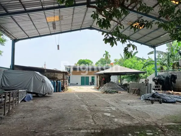 image DISEWAKAN TANAH DAN BANGUNAN UNTUK LAPANGAN PADEL (4)