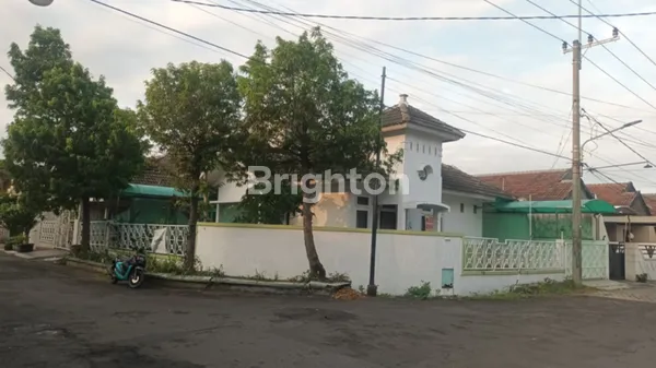 image DIJUAL RUMAH CANTIK HOOK – SIAP HUNI DI LOKASI STRATEGIS! (1)